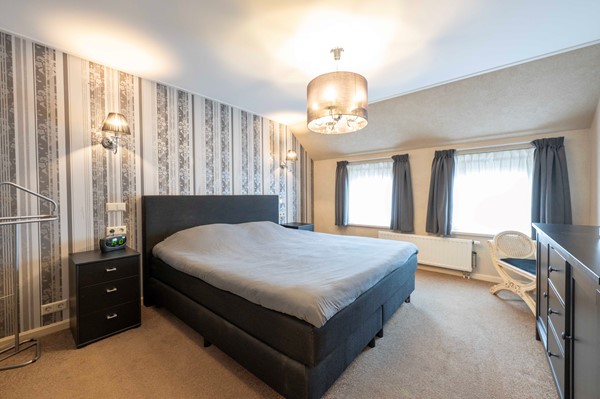 Medium property photo - Julianastraat 34, 4741 BW Hoeven